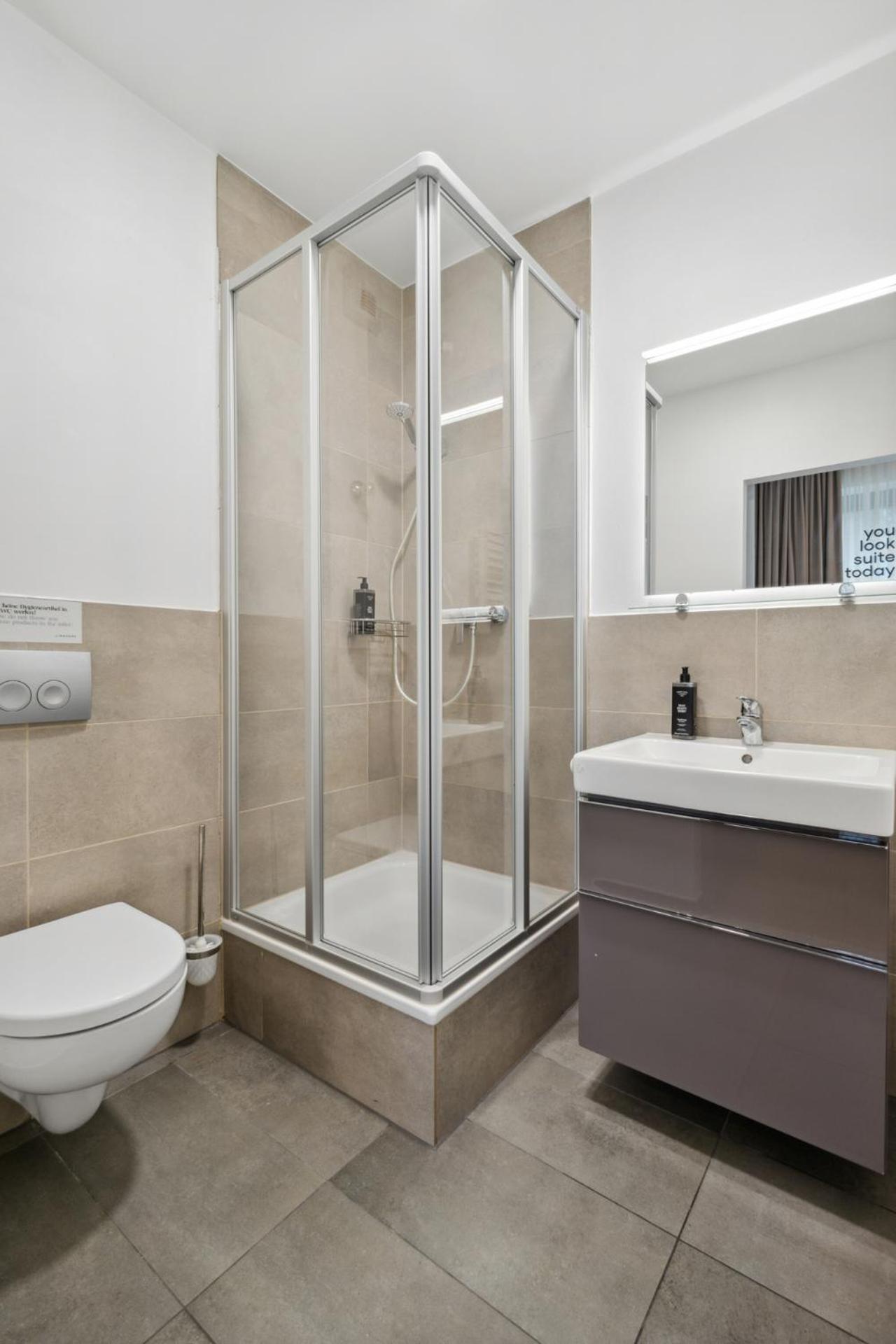 Limehome Munich Fritz-Erler Str מראה חיצוני תמונה